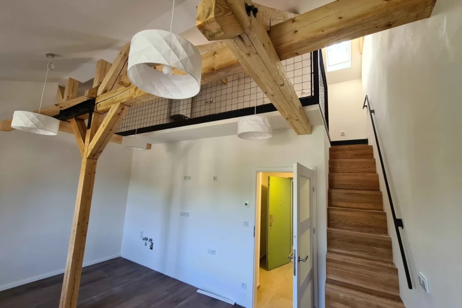 Janov - interier 2 Janov - interier 2